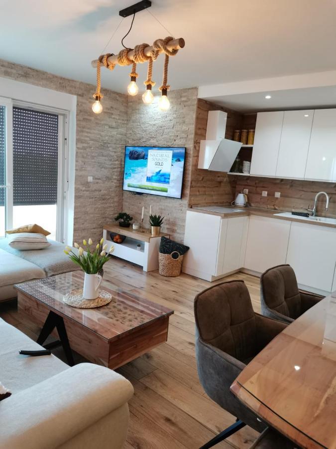 Apartment Dream Variant *